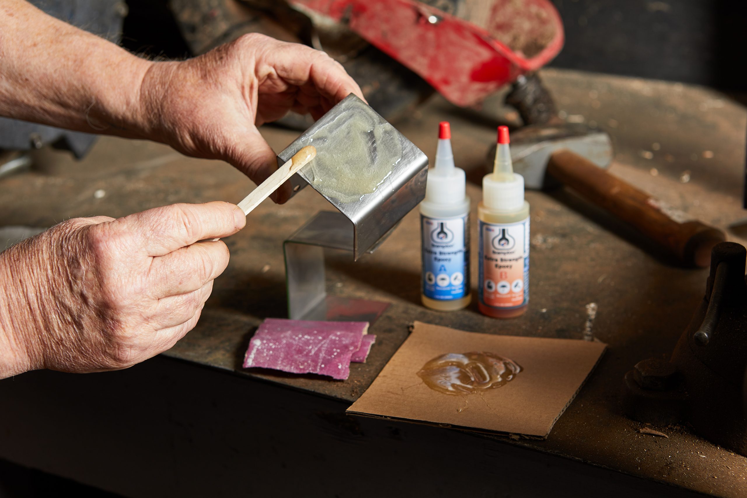 Epoxy Adhesives on Metal: Key DIY Considerations